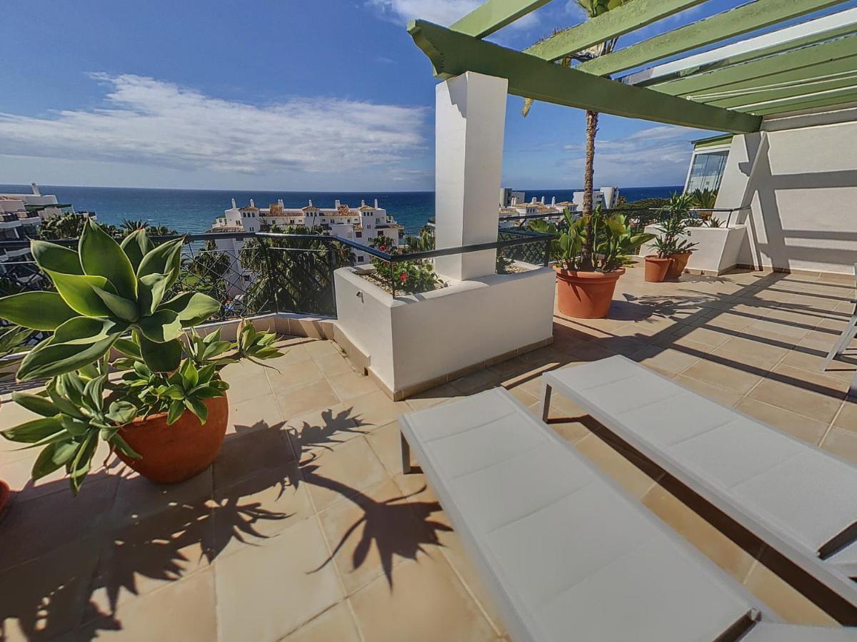 Frontline Beach Penthouse In Mi Capricho Sitio de Calahonda Exterior foto